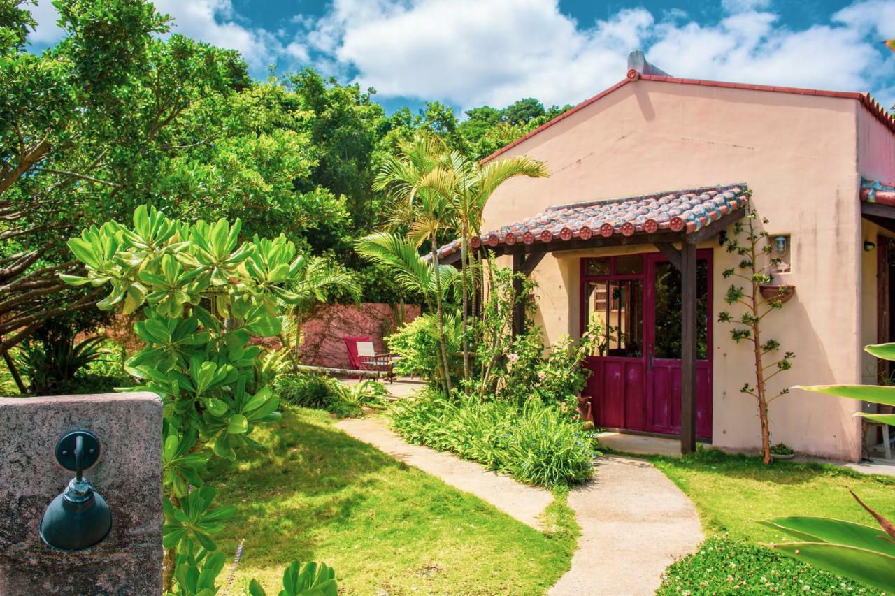 Somos Bed & Breakfast Kunigami Exterior foto